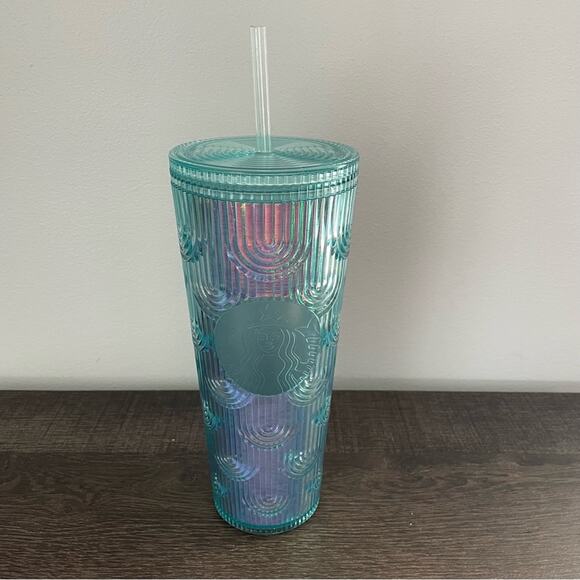 Starbucks | Blue Mermaid Iridescent 24 oz Tumbler Venti Cold Cup Wave Spring ‘22 - Picture 1 of 5